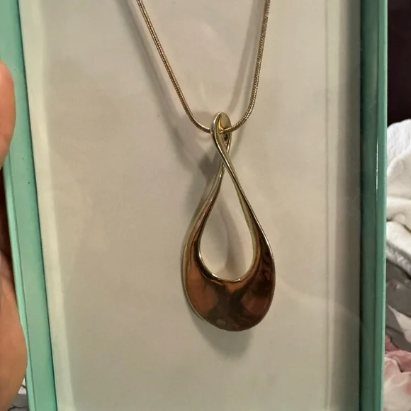 Gold Teardrop Necklace - Picture 2 of 3